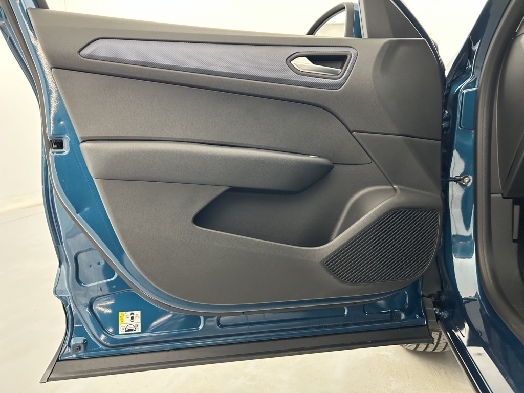 RENAULT Arkana Evolution mild hybrid 140 EDC FAP 22 - ref: 6-2971x249520 - Photo 12