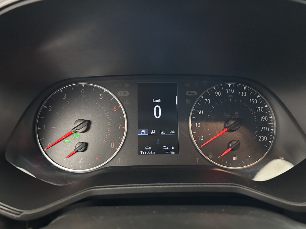 RENAULT Clio Equilibre TCe 90 - ref: 6-2971x249550 - Photo 17