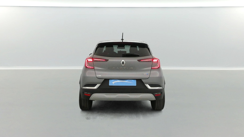RENAULT Captur Intens E-Tech 145 21 - ref: 6-2971x249556 - Photo 4
