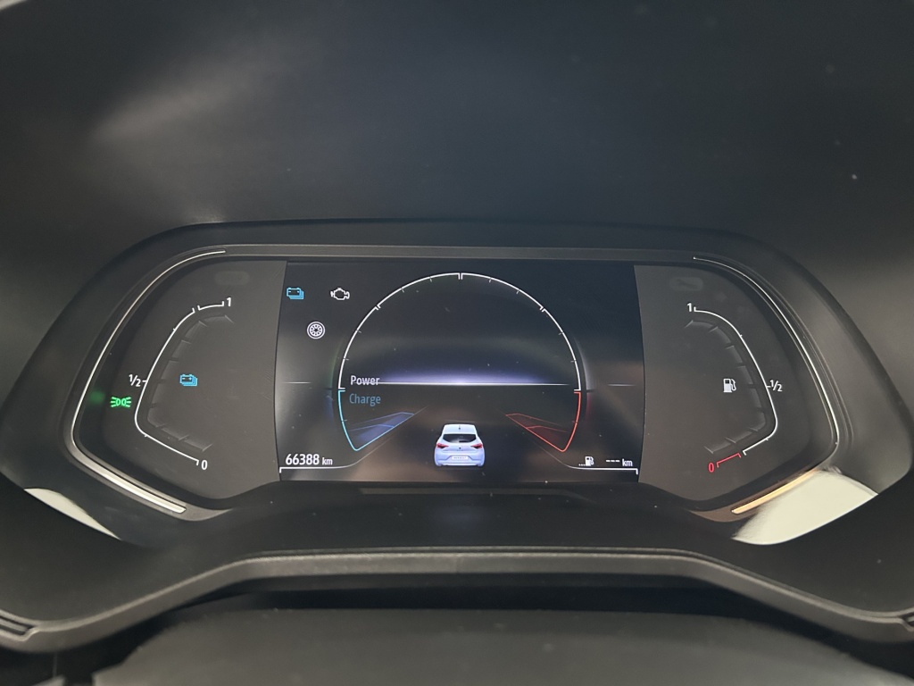 RENAULT Clio Equilibre E-Tech hybride 145 - ref: 6-2971x249631 - Photo 17