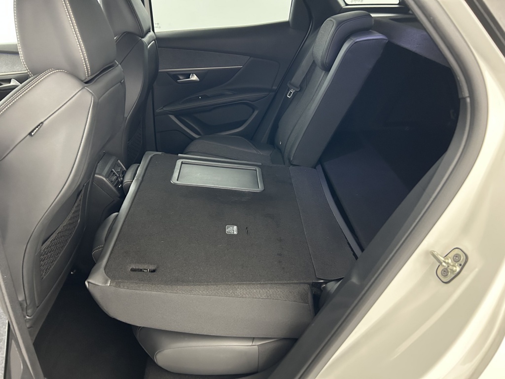 PEUGEOT 3008 GT Line BlueHDi 130ch S&S EAT8 - ref: 6-2971x250045 - Photo 11