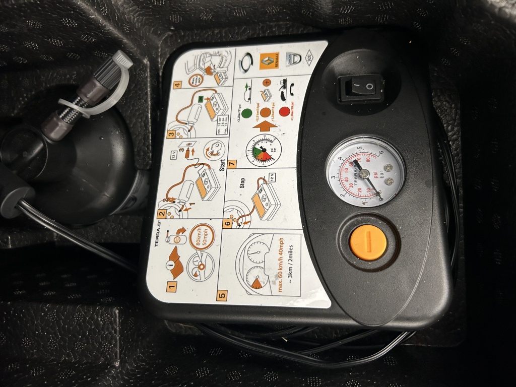 RENAULT Captur Intens E-Tech Plug-in 160 21 - ref: 6-2971x250462 - Photo 10