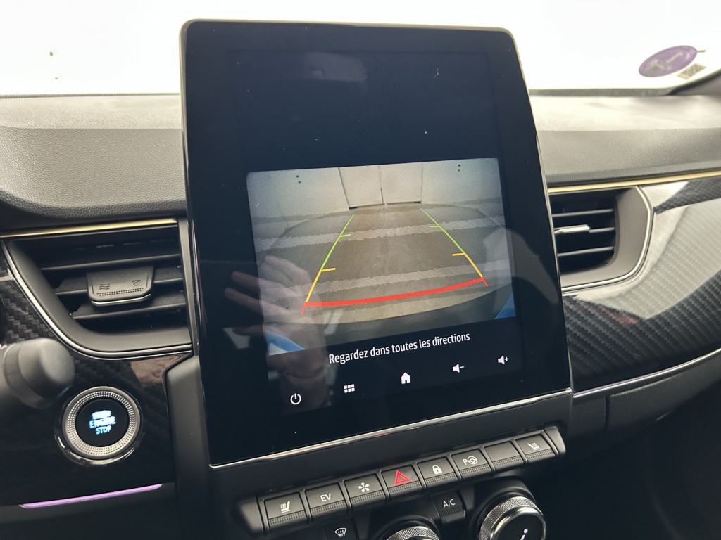 RENAULT Arkana Engineered E-Tech hybride 145 22 - ref: 6-2971x250475 - Photo 19