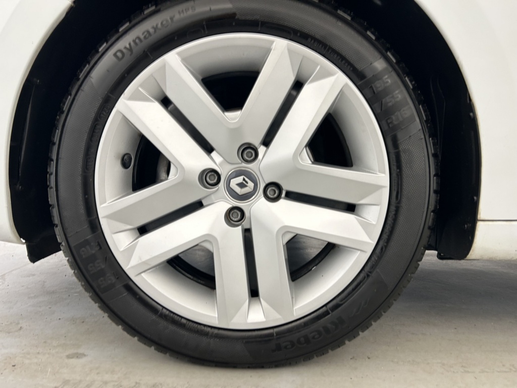 RENAULT Clio Zen SCe 65 21N - ref: 6-2971x250688 - Photo 20