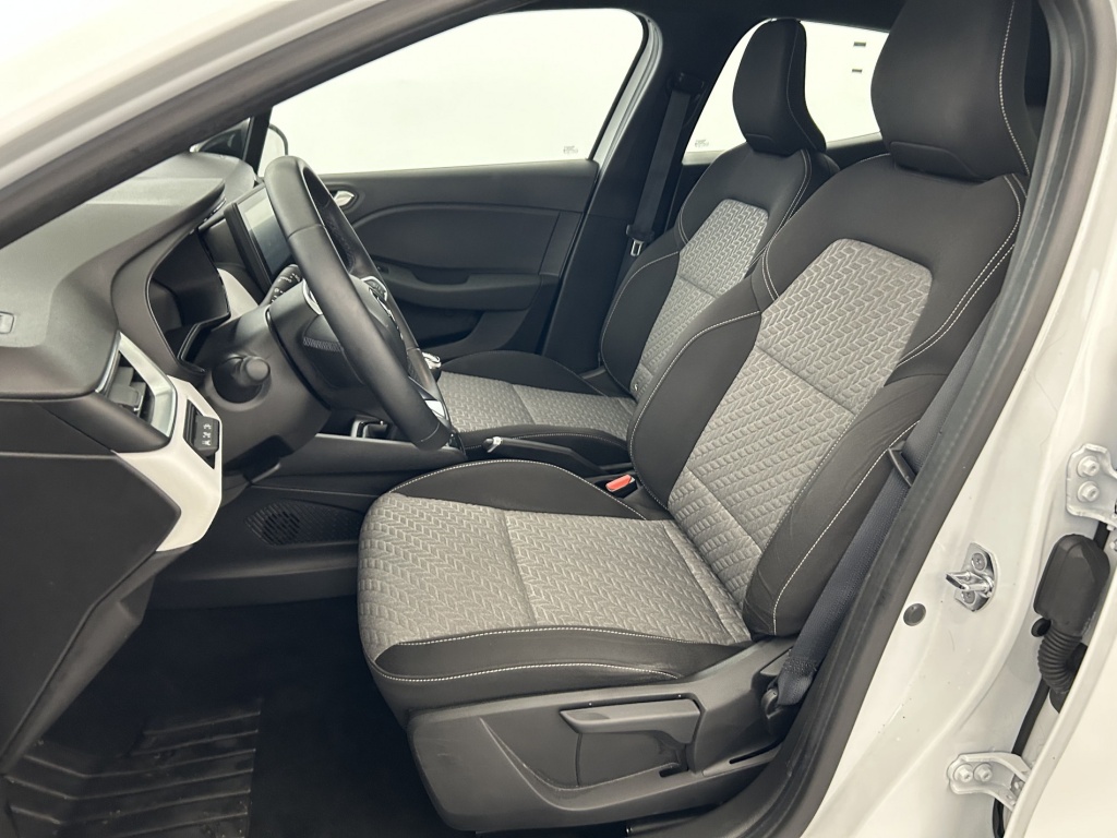 RENAULT Clio Limited Blue dCi 100 21N - ref: 6-2971x250709 - Photo 13