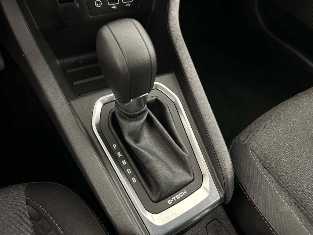 RENAULT Clio BUSINESS REVERSIBLE E-TECH 140 21 - ref: 6-2971x251026 - Photo 19