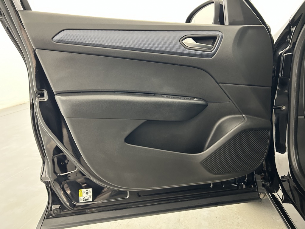 RENAULT Arkana Evolution mild hybrid 140 EDC FAP 22 - ref: 6-2971x251039 - Photo 12