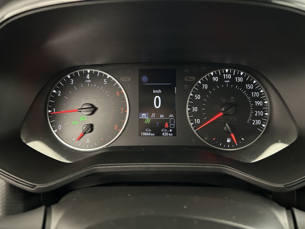 RENAULT Clio Equilibre TCe 90 - ref: 6-2971x251087 - Photo 17