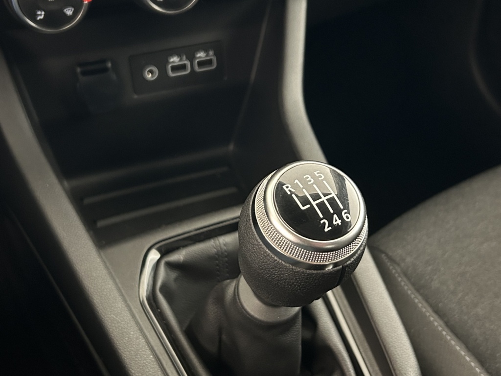 RENAULT Clio Equilibre TCe 90 - ref: 6-2971x251087 - Photo 19