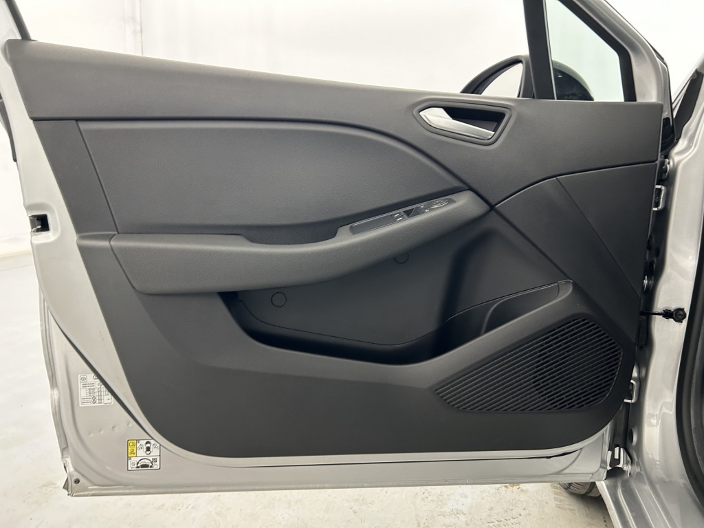 RENAULT Clio Equilibre TCe 90 - ref: 6-2971x251088 - Photo 12