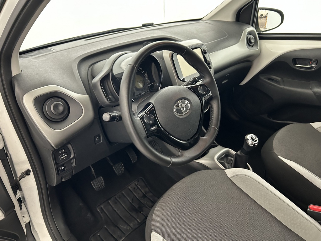 TOYOTA Aygo x-play 1.0 VVT-i - ref: 6-2971x251138 - Photo 14