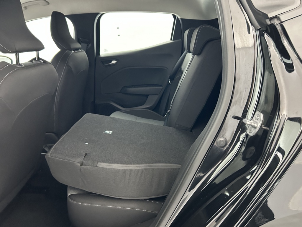 RENAULT Clio Evolution E-Tech full hybrid 145 ch GSR2 - ref: 6-2971x251447 - Photo 11