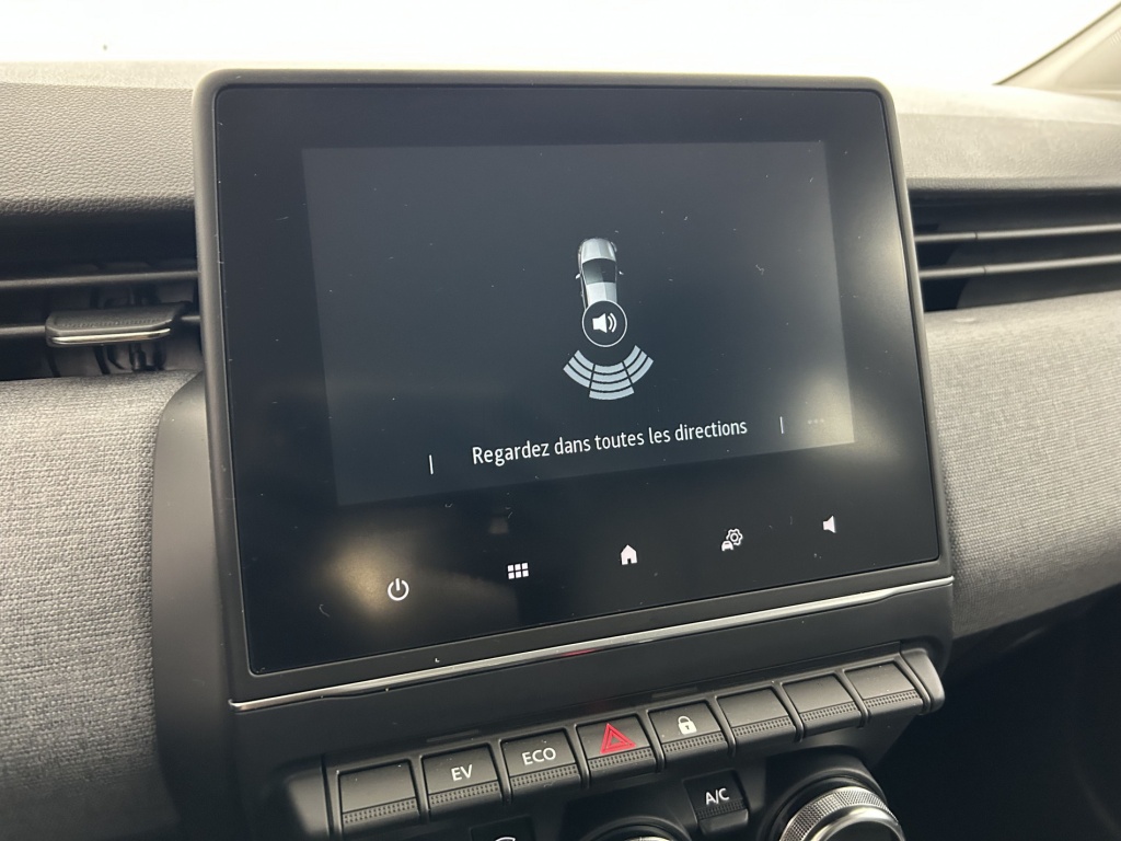 RENAULT Clio Evolution E-Tech full hybrid 145 ch GSR2 - ref: 6-2971x251447 - Photo 19