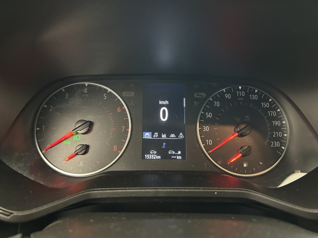 RENAULT Clio Equilibre TCe 90 - ref: 6-2971x251518 - Photo 17