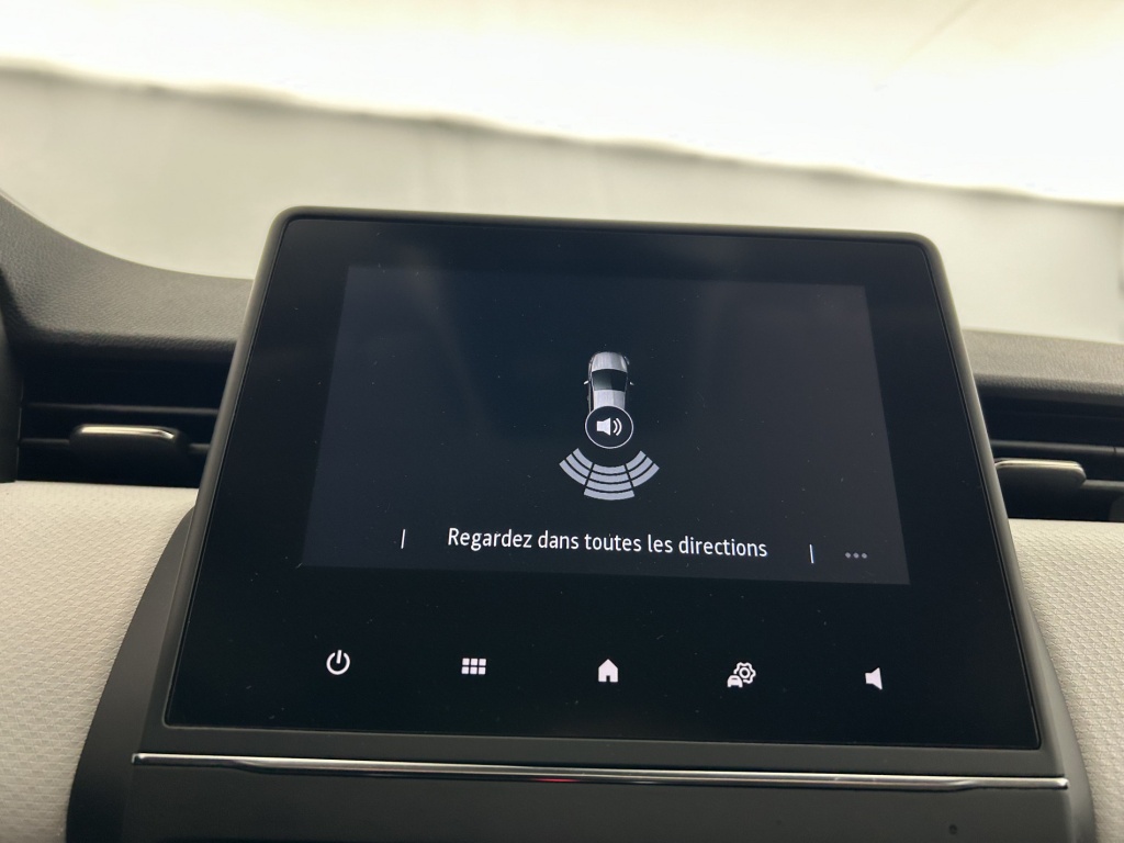 RENAULT Clio Evolution SCe 65 - ref: 6-2971x251731 - Photo 19