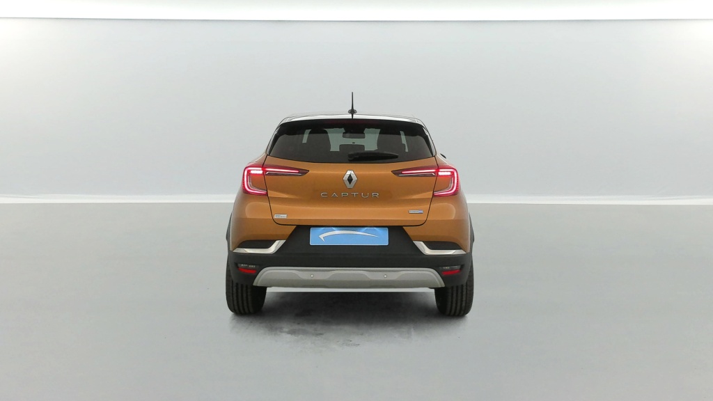 RENAULT Captur Intens E-Tech 145 21 - ref: 6-2971x251734 - Photo 4