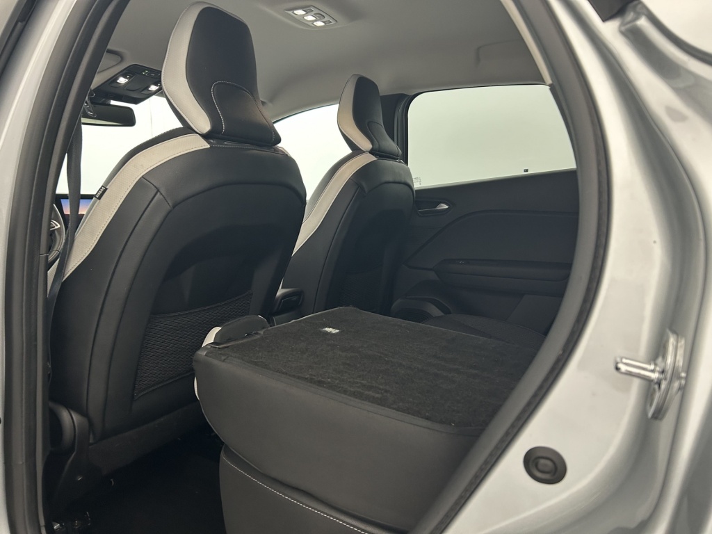 RENAULT Captur Intens E-Tech 145 21 - ref: 6-2971x252091 - Photo 11