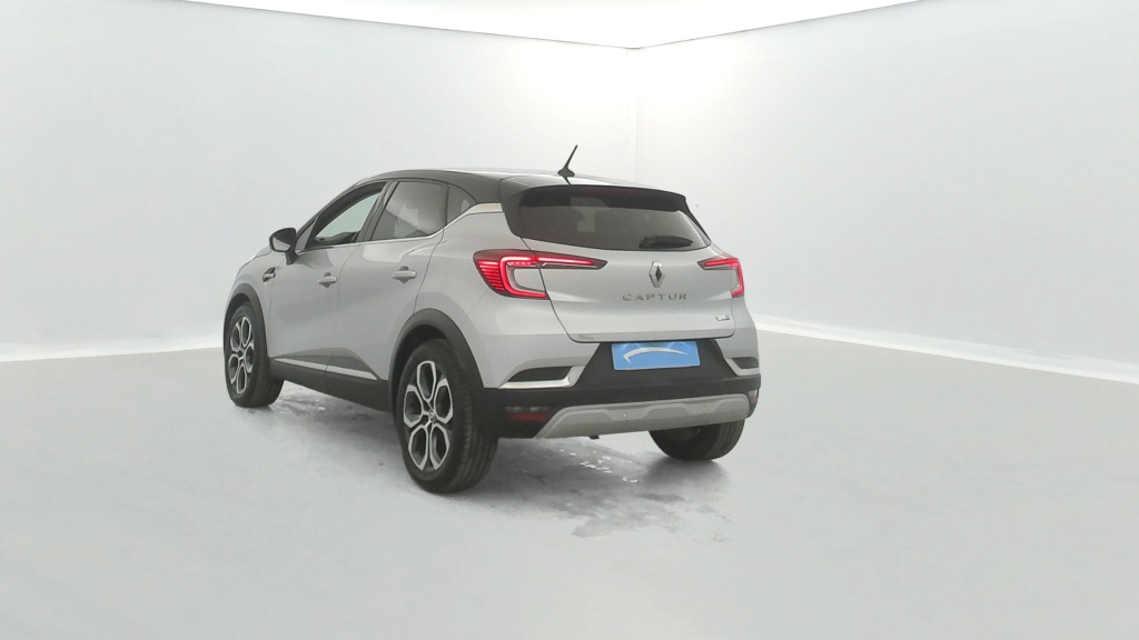 RENAULT Captur Intens E-Tech 145 21 - ref: 6-2971x252091 - Photo 3