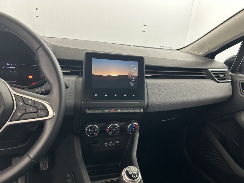 RENAULT Clio Evolution TCe 90 - ref: 6-2971x252315 - Photo 18