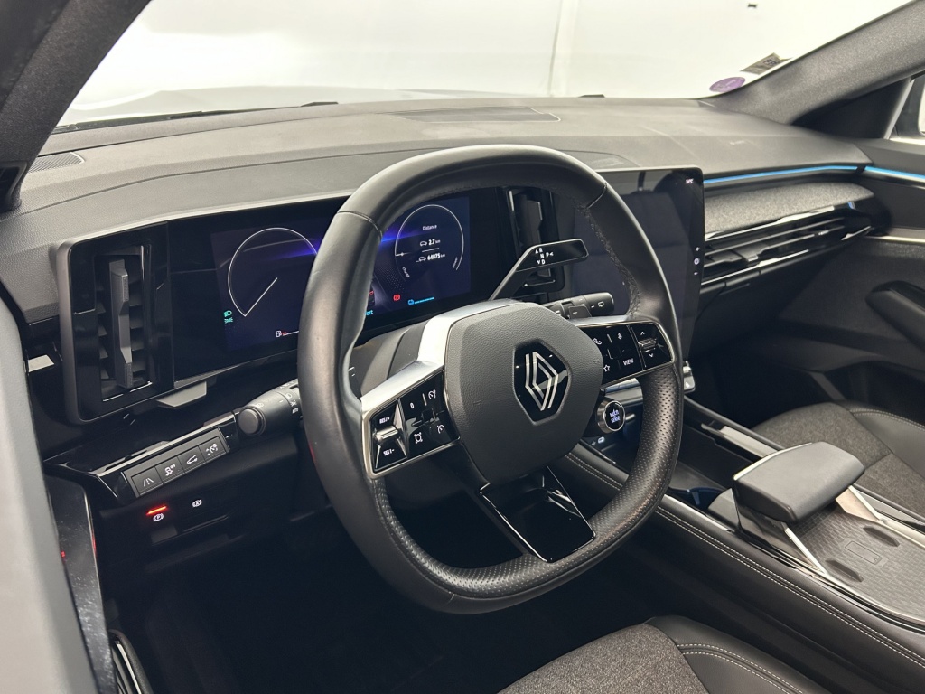 RENAULT Espace Techno E-Tech hybrid 200 - ref: 6-2971x254635 - Photo 10