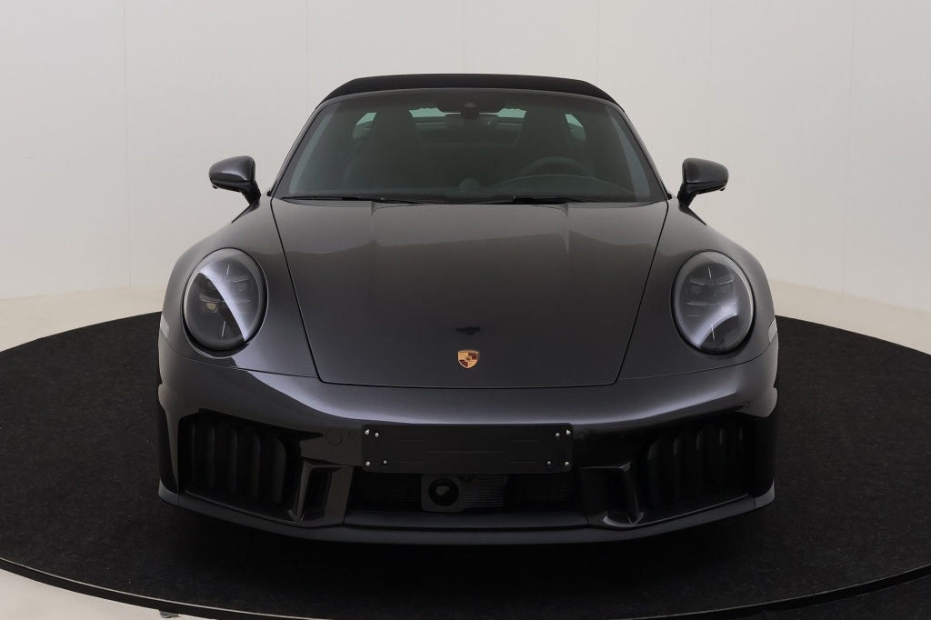 PORSCHE 911 Targa 4 GTS - PTS Color 3,6 485 hp PDK - ref: 7-20648 - Photo 2