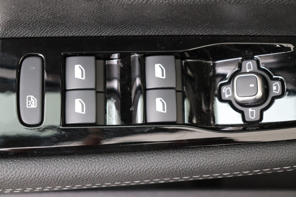 OPEL Astra ST Ultimate 1.6T PHEV 180 hp S/S e-AT8 - ref: 7-34246 - Photo 19