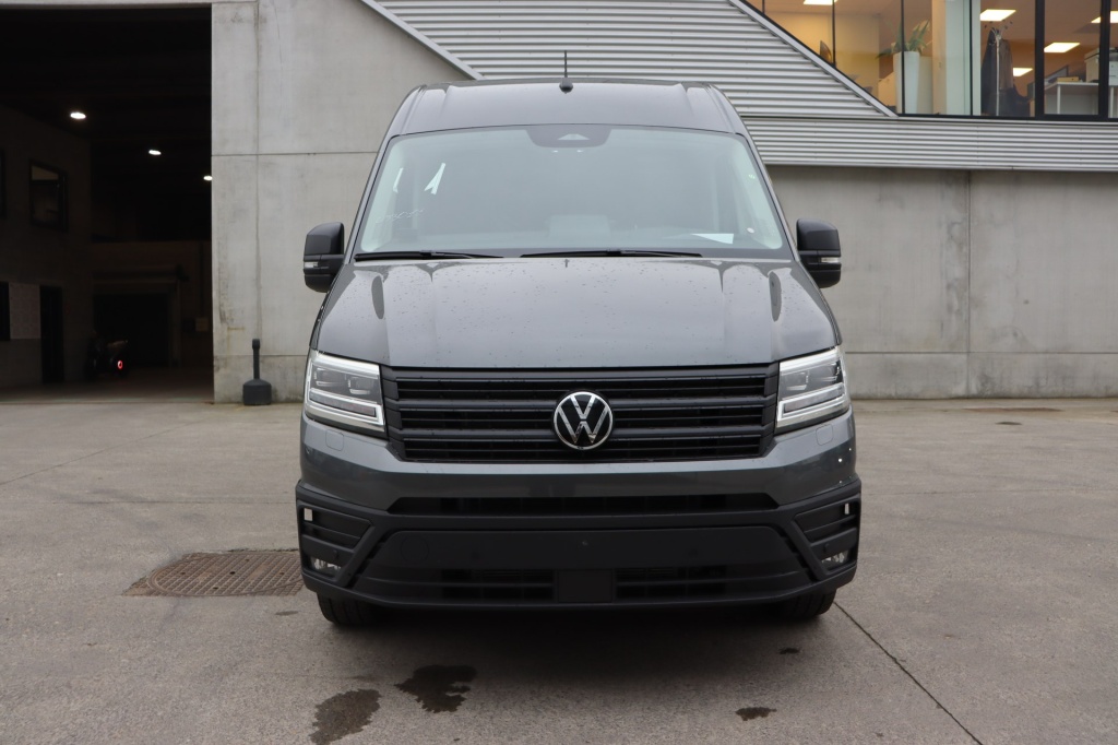VOLKSWAGEN Crafter 35 Fourgon L4H3 4490 mm 2.0 TDI 177 hp AT8 - ref: 7-35566 - Photo 2