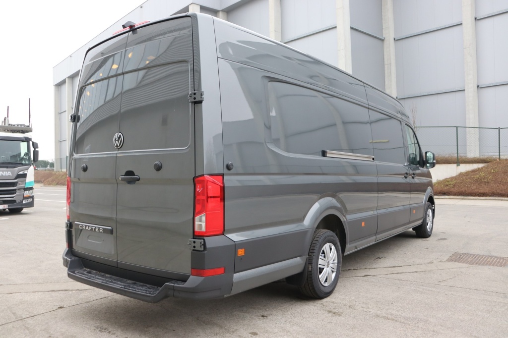 VOLKSWAGEN Crafter 35 Fourgon L5H3 4490 mm 2.0 TDI 177 hp AT8 - ref: 7-35578 - Photo 7