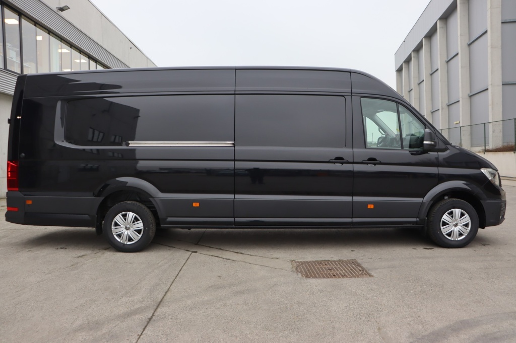 VOLKSWAGEN Crafter 35 Fourgon L5H3 4490 mm 2.0 TDI 177 hp AT8 - ref: 7-35579 - Photo 8