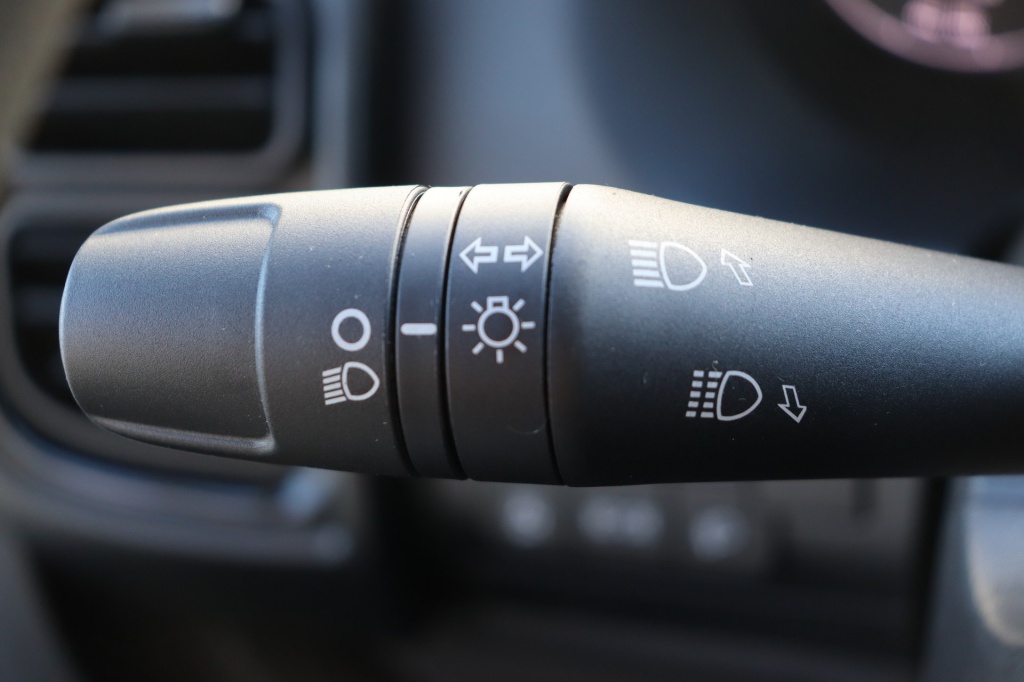 PEUGEOT Boxer 435 L3H2 2.2 BlueHDi 140 hp S&S Aut.8 - ref: 7-40580 - Photo 15