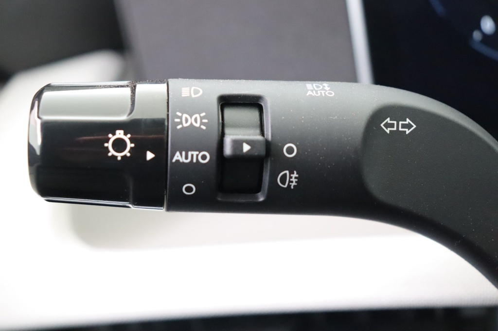 HYUNDAI Tucson Shine 1.6 T-GDi HEV 215 hp 6AT - ref: 7-42136 - Photo 18