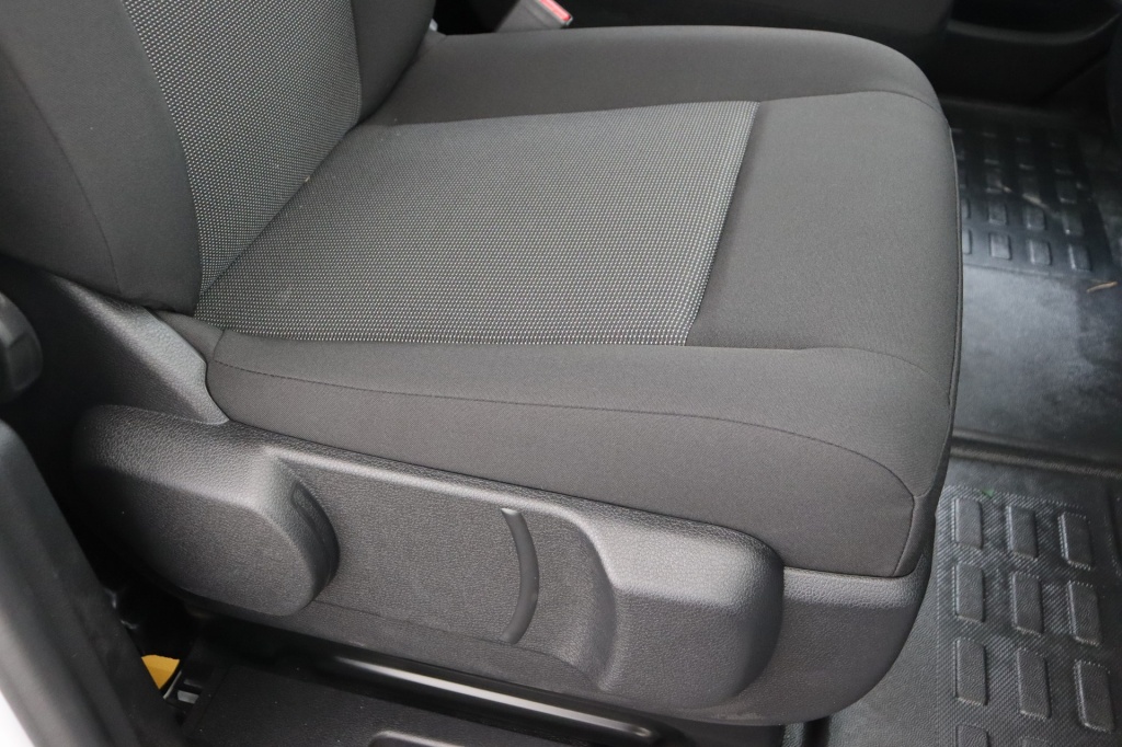 PEUGEOT Expert Long 2,0 BlueHDi 145 hp EAT8 - ref: 7-42165 - Photo 15