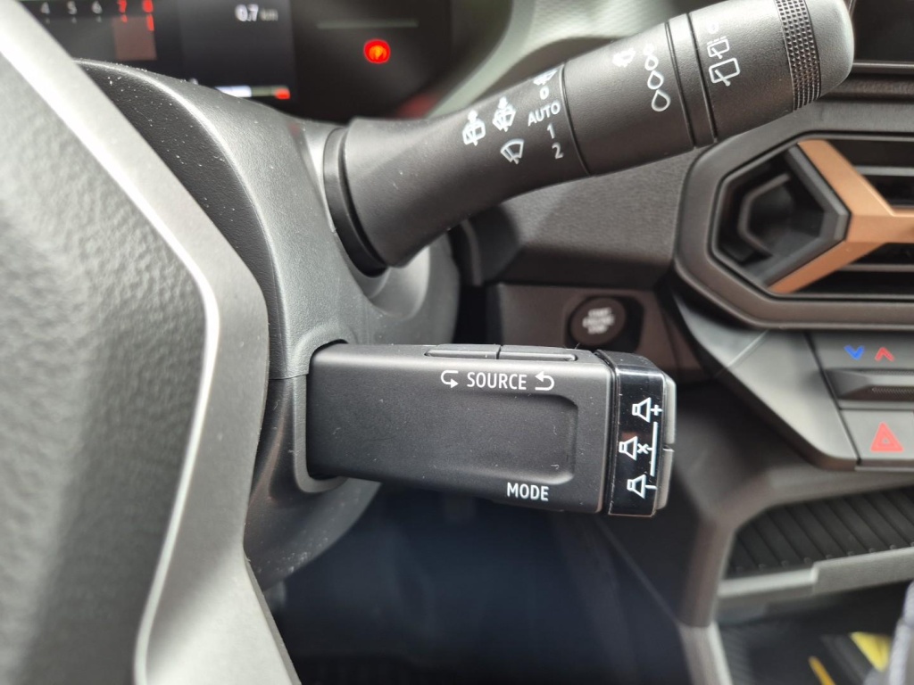 DACIA Duster 1.2 Gasoline 131hp 4x4 - ref: 7-43487 - Photo 17