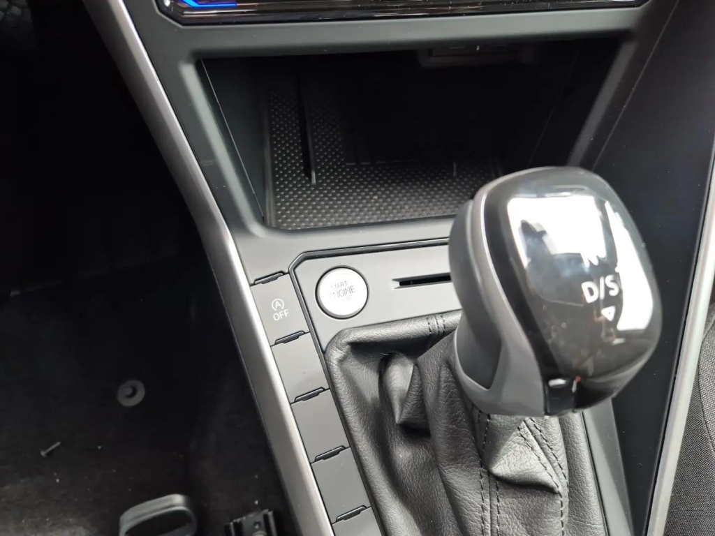 VOLKSWAGEN Taigo 1.0 TSI - ref: 7-43488 - Photo 20