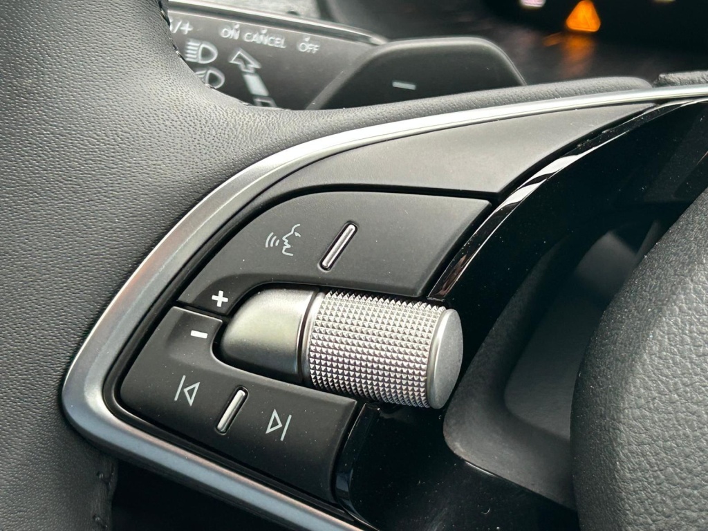 SKODA Kamiq 1.0 Gasoline 116hp DSG - ref: 7-43492 - Photo 17