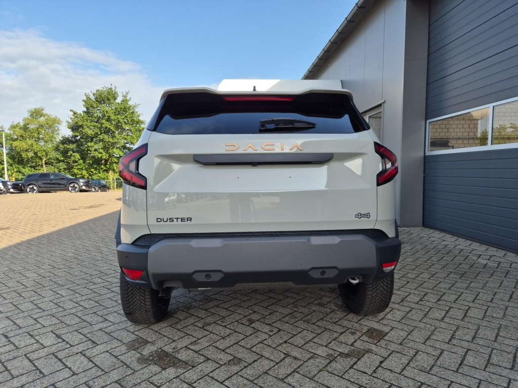 DACIA Duster 1.2 Gasoline 131hp 4x4 - ref: 7-43495 - Photo 3