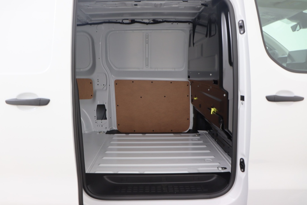 PEUGEOT Expert Standard 2.0 BlueHDi 145 S&S EAT8   - ref: 7-43678 - Photo 14