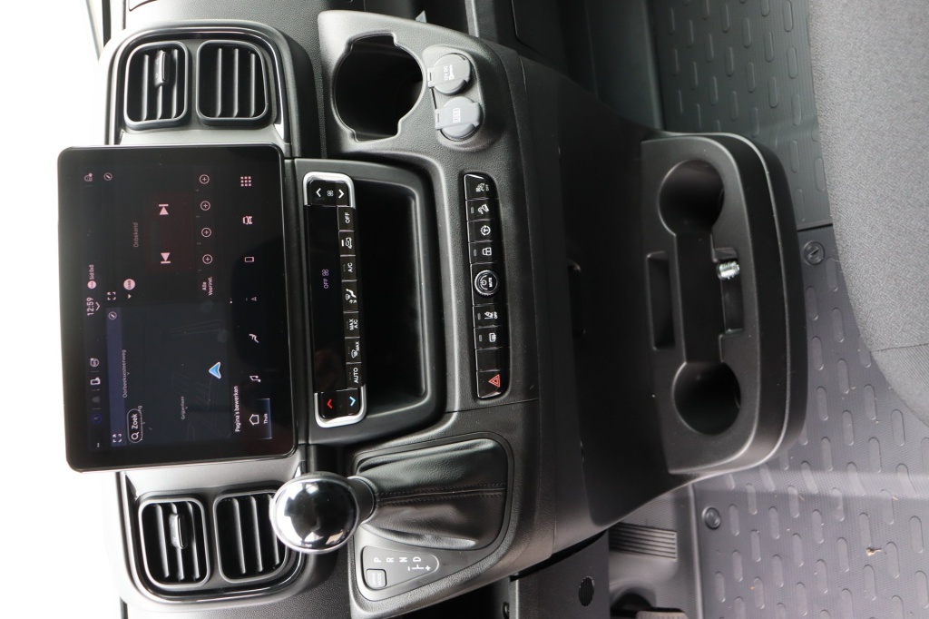 PEUGEOT Boxer 435 L3H2 2.2 BlueHDi 180 S&S EAT8 - ref: 7-43703 - Photo 10