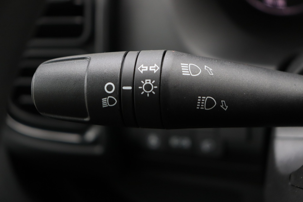 PEUGEOT Boxer 435 L3H2 2.2 BlueHDi 180 S&S EAT8 - ref: 7-43703 - Photo 15