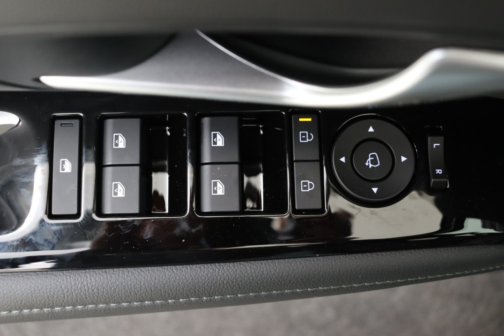 HYUNDAI Tucson 20th Anniversary 1.6 T-GDi HEV 215 hp 6AT - ref: 7-43986 - Photo 17