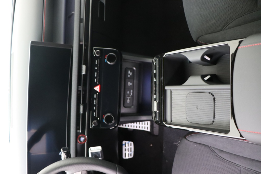 HYUNDAI Tucson Feel N-line 1.6 T-GDi HEV 239 hp 6AT - ref: 7-44127 - Photo 12