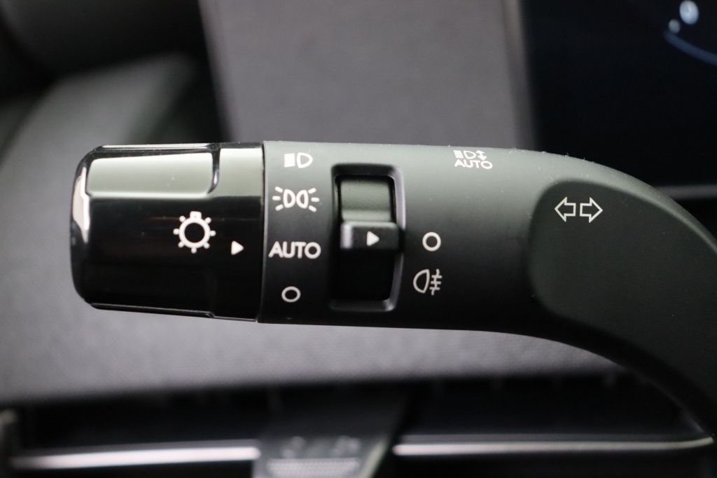 HYUNDAI Tucson Feel N-line 1.6 T-GDi HEV 239 hp 6AT - ref: 7-44136 - Photo 18