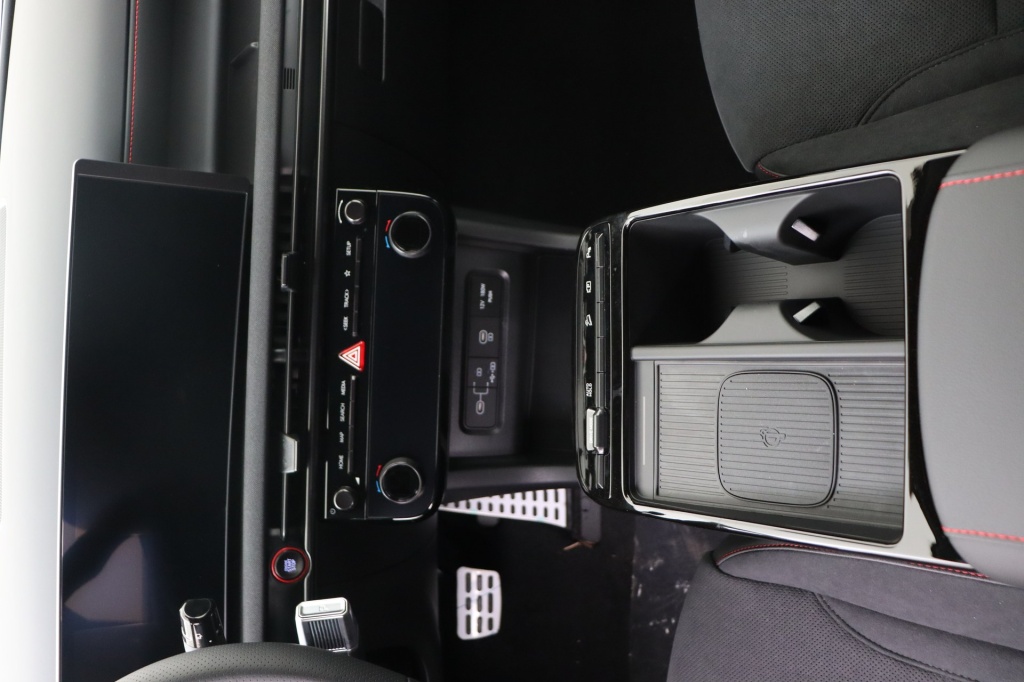 HYUNDAI Tucson Feel N-line 1.6 T-GDi HEV 239 hp 6AT - ref: 7-44172 - Photo 12