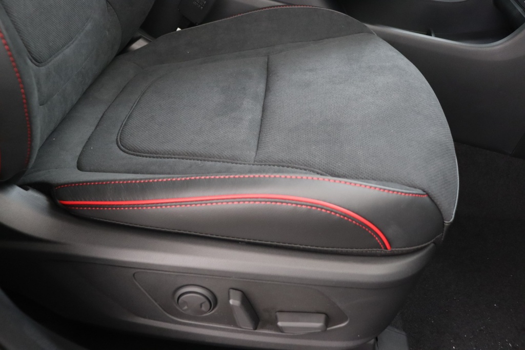 HYUNDAI Tucson Feel N-line 1.6 T-GDi HEV 239 hp 6AT - ref: 7-44172 - Photo 15