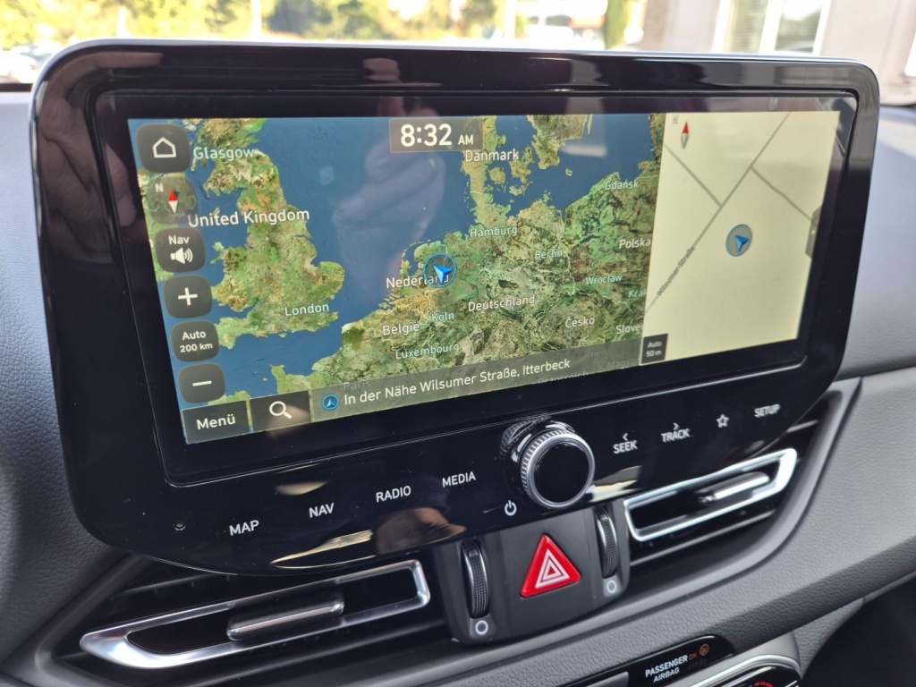 HYUNDAI i30 1.5 Gasoline 97hp - ref: 7-44224 - Photo 17