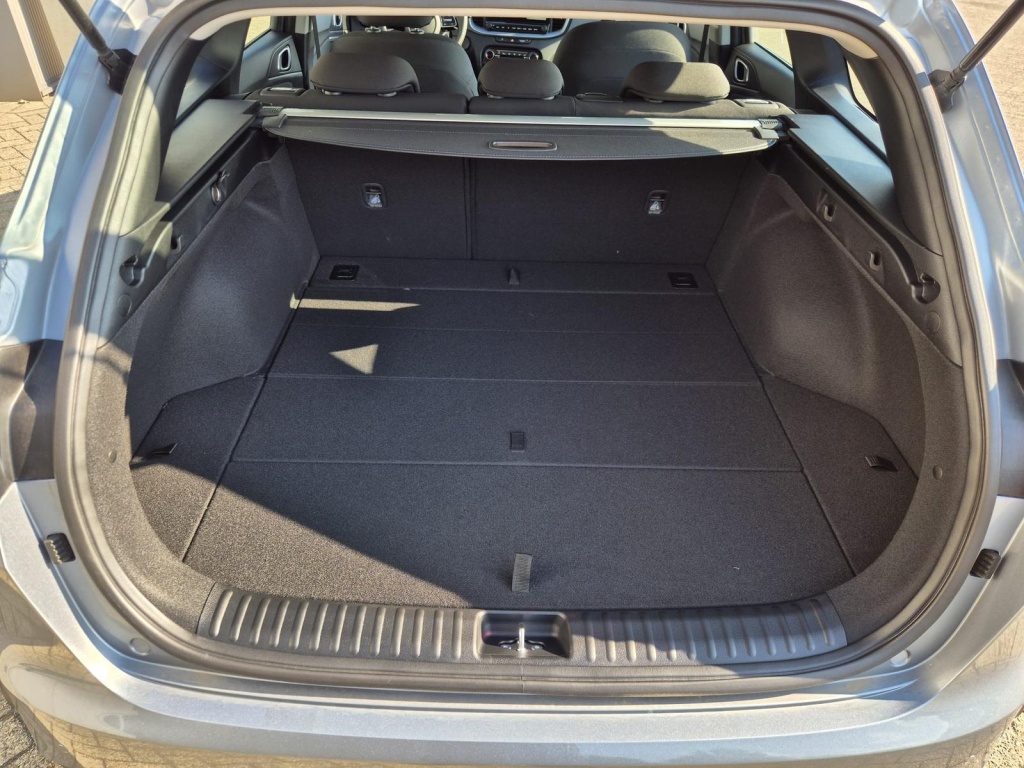 KIA Ceed SW Vision 1.5 Gasoline 140hp - ref: 7-44389 - Photo 9