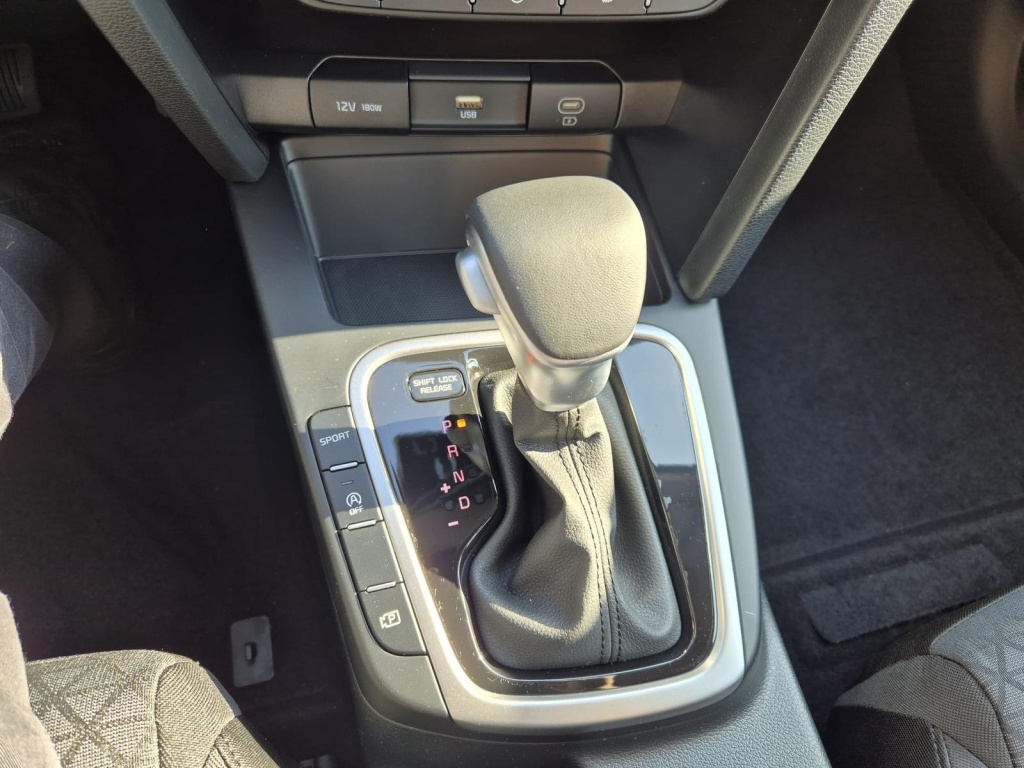 KIA Ceed SW Vision 1.5 Gasoline 140hp - ref: 7-44390 - Photo 18