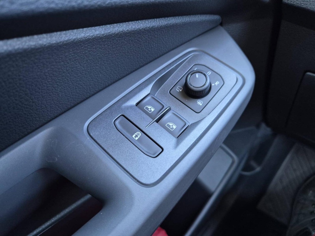 VOLKSWAGEN Caddy 2.0 TDI - ref: 7-44691 - Photo 14