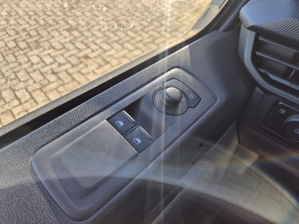 FORD Transit 2.5 Hybrid 233hp - ref: 7-45337 - Photo 17