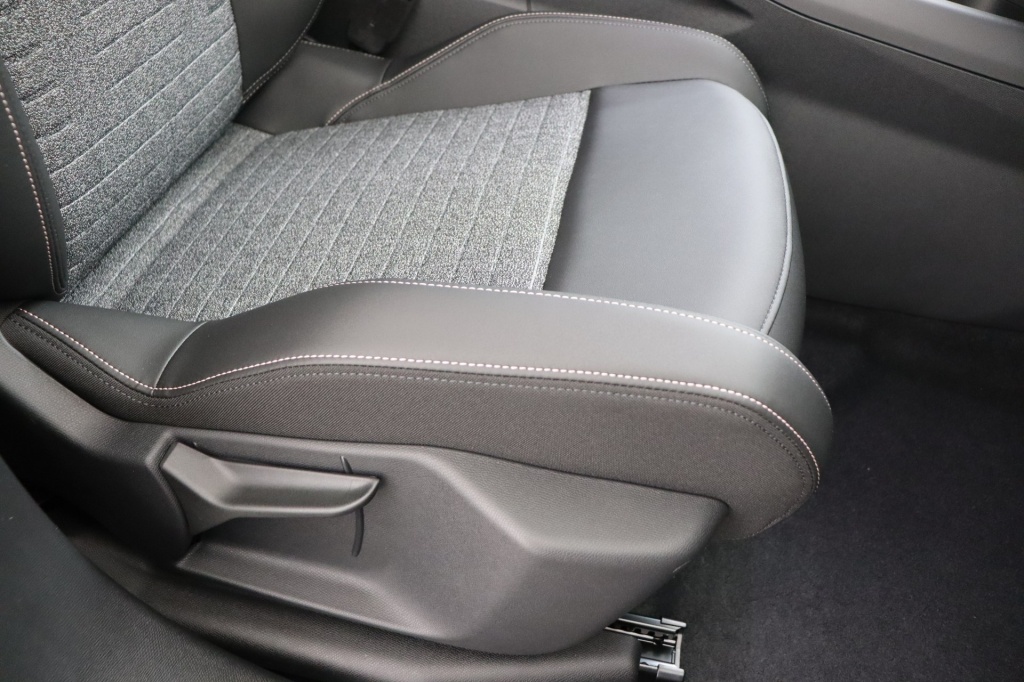 PEUGEOT 3008 Allure Hybrid 145 hp e-DSC6    - ref: 7-45795 - Photo 15